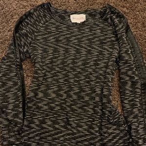 Vince camuto sweater